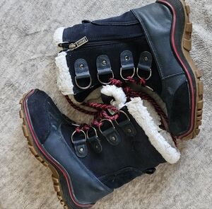 Pajar Canada Women's Alina Waterproof Snow Boots Navy US 7 7.5